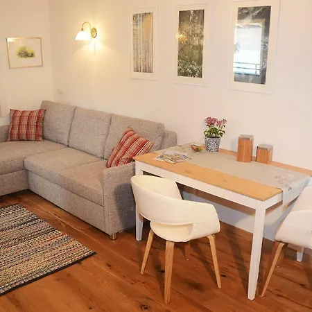 Apartment Zimat *